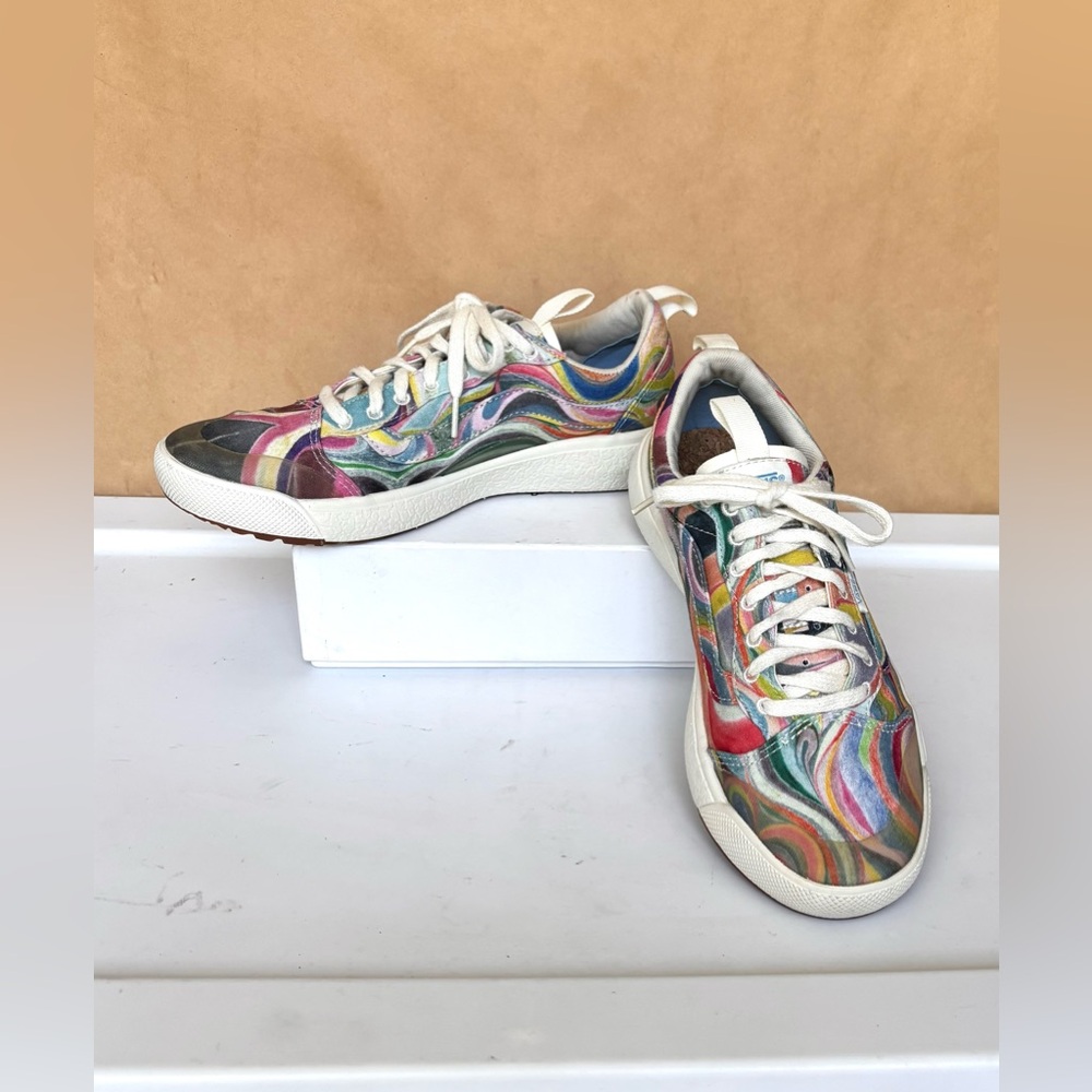 Vans UltraRange EXO SE x Chris Johanson Swirl Multi Color Low Top Sneakers Sz. 9